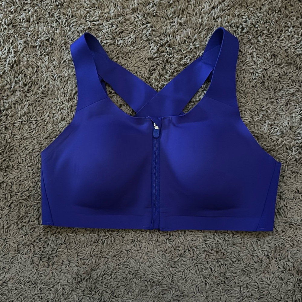 Lululemon Enlight Bra *Zip front